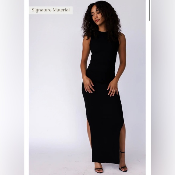 New In Town Maxi Dress | Size Small | NWT - Picture 1 of 5